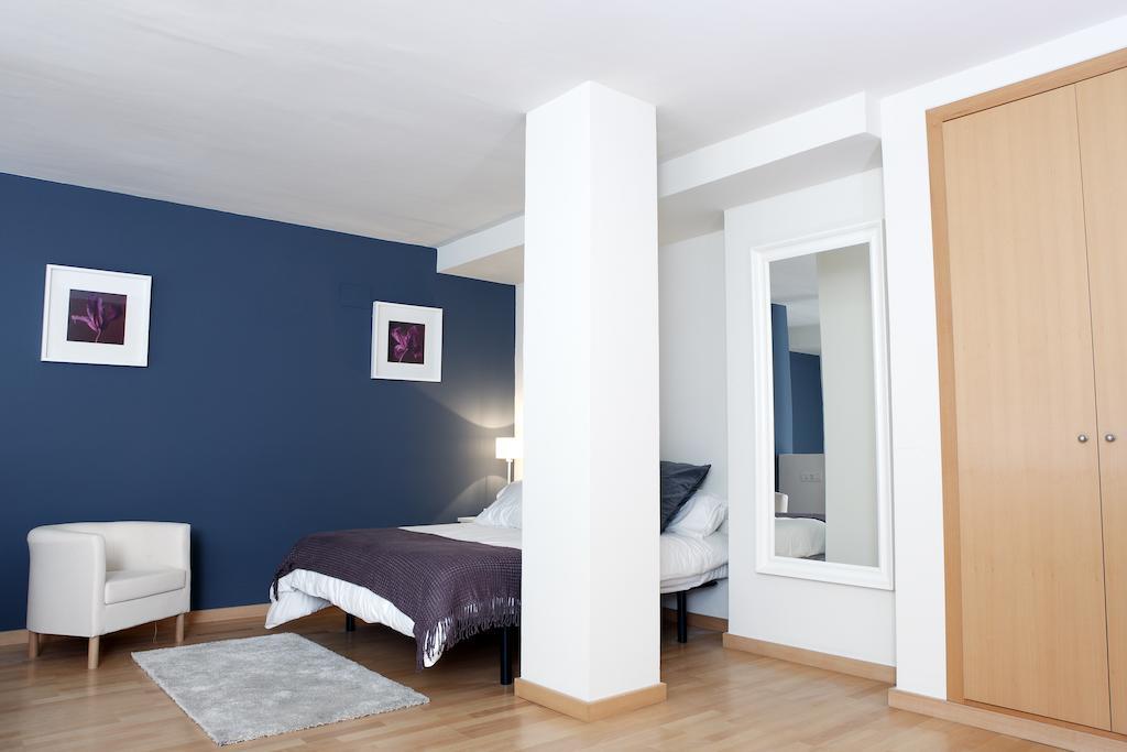 Апартаменти Fira Duplex Л'Успіталет-да-Любрагат Номер фото